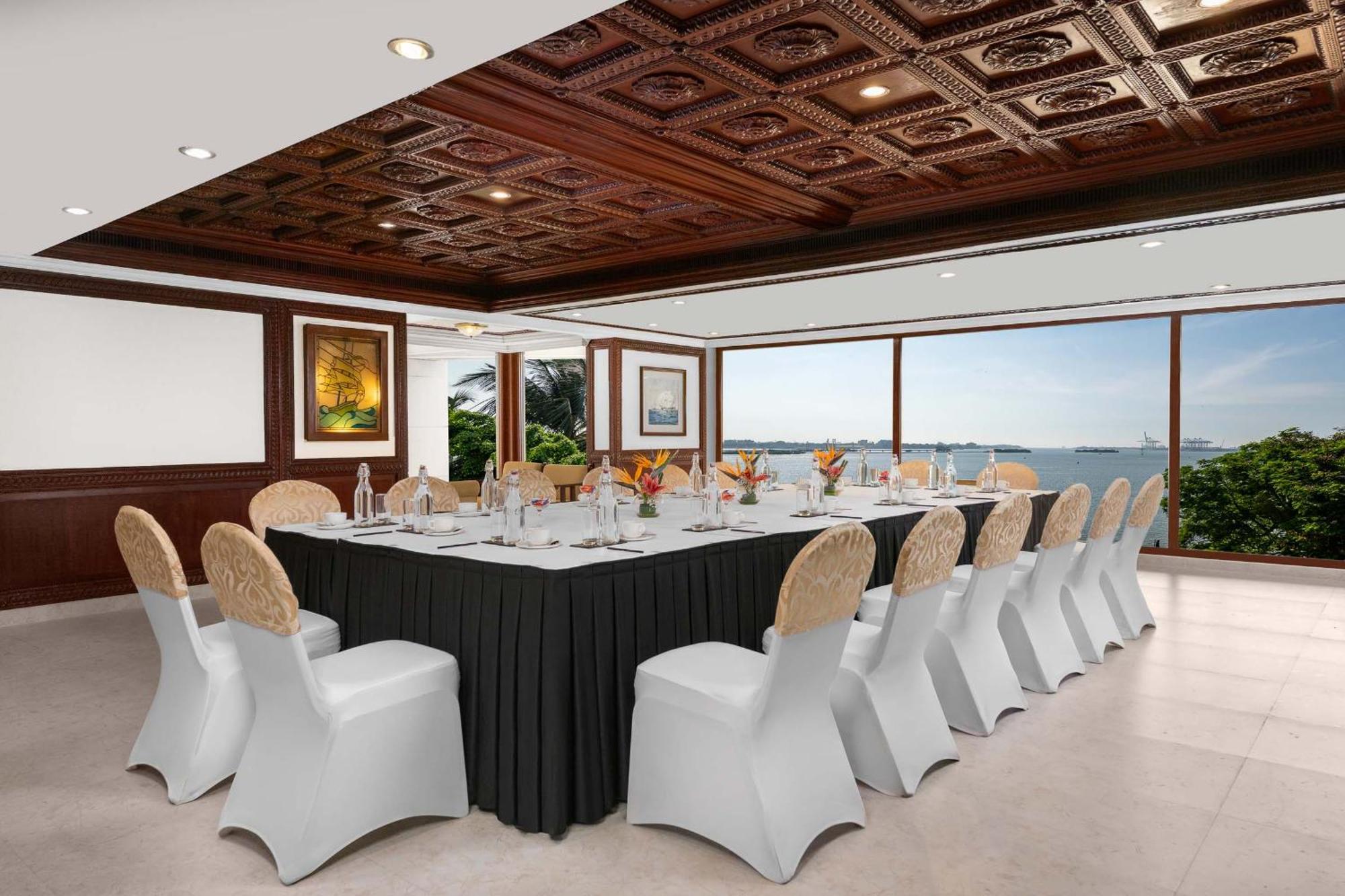 Vivanta Ernakulam, Marine Drive Kochi Екстер'єр фото