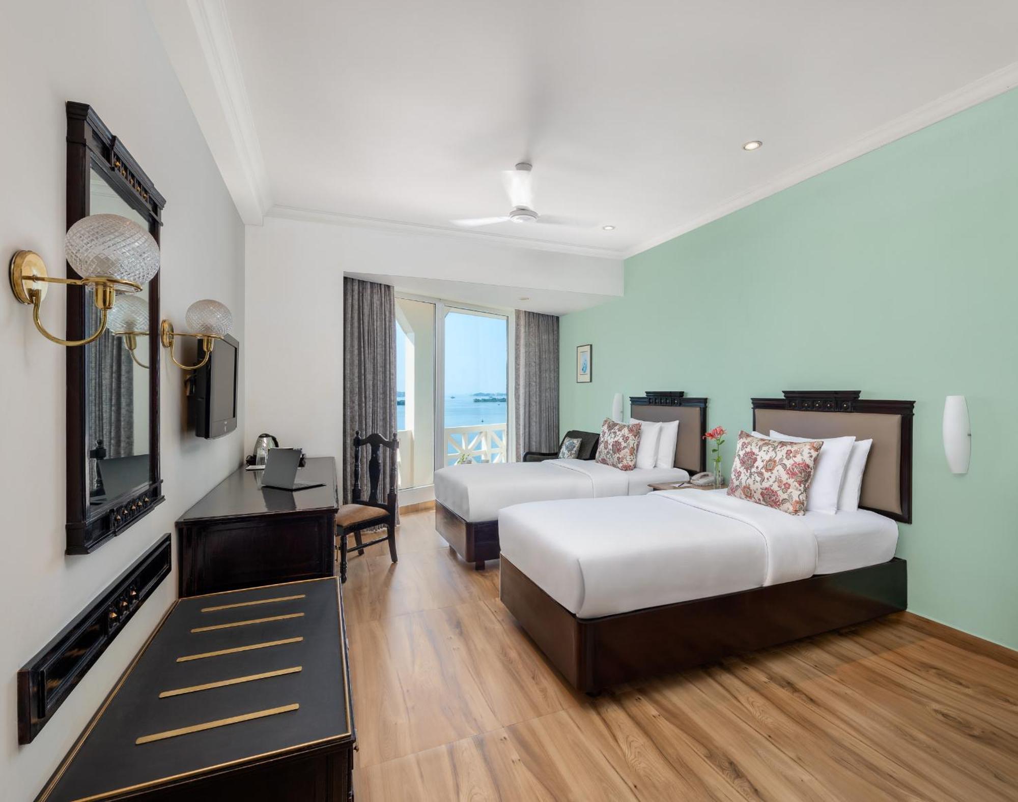 Vivanta Ernakulam, Marine Drive Kochi Екстер'єр фото
